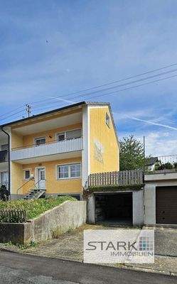 Außenansicht mit Garage.jpg