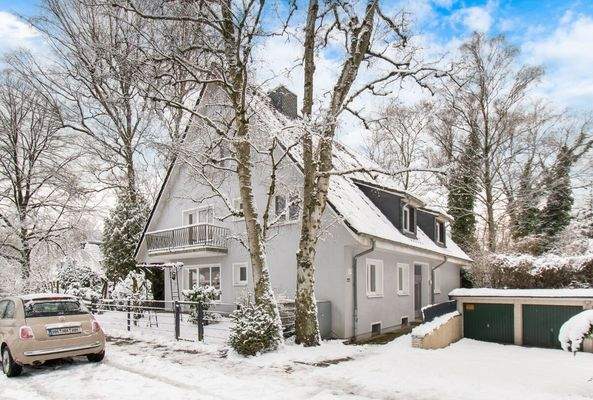 Modernes Mehrfamilienhaus in gepflegter Wohnlage