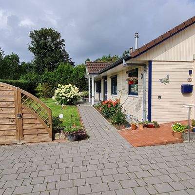 Plasterung um das Haus