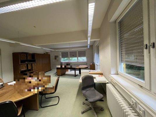 Büroraum/Chefbüro