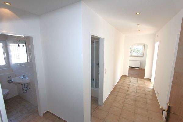 ... Willkommen in der Wohnung ...