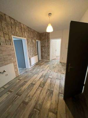 W6 Küche mit Esszimmer