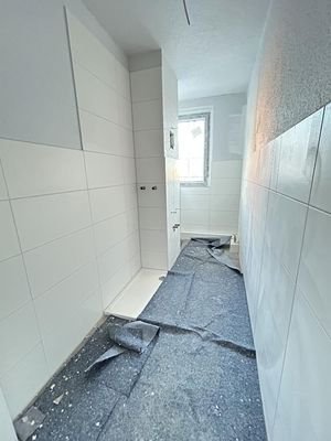 Badezimmer mit Dusche