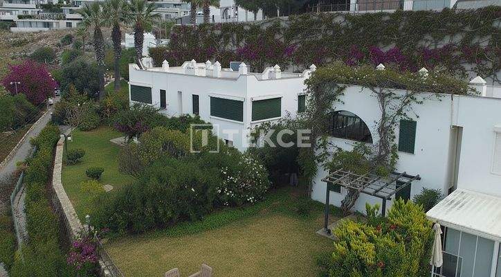 Sea View Villa in a Complex with Private Beach in Bodrum
