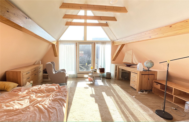 Fensterfront DG-Zimmer