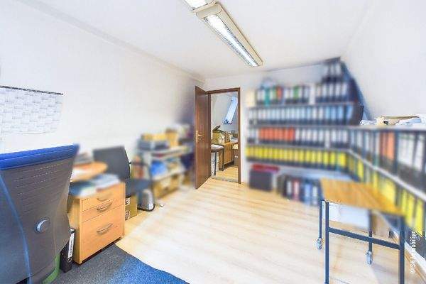 Büro 2 - DG
