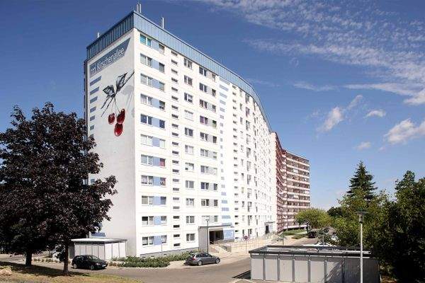 Kirschenallee 1-3_5-7