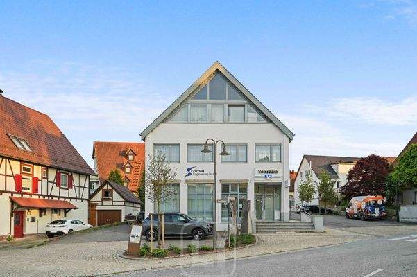 Stellplätze direkt davor