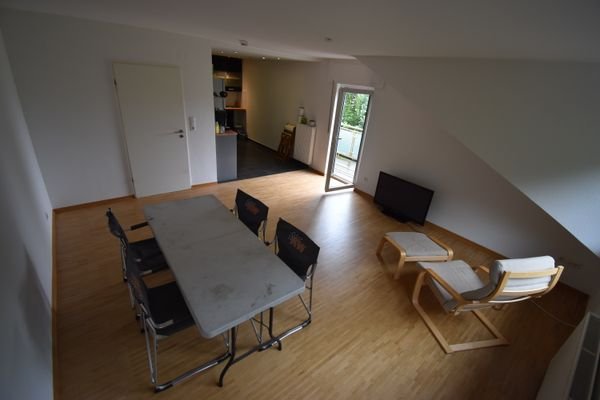 DG: Wohnungsbeispiel, sehr gepflegt