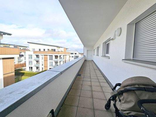 Laubengang zur Wohnung