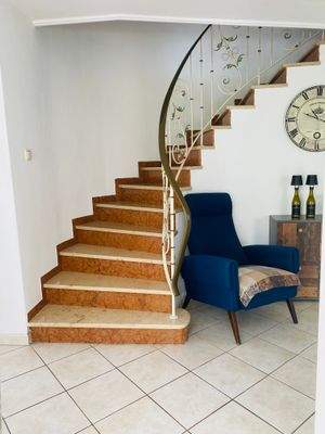 Treppe Blick vom EG.jpg