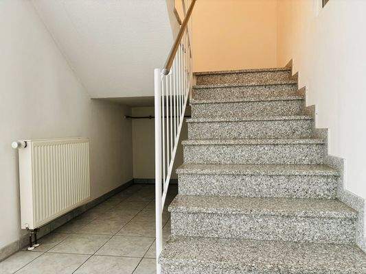 Treppe zum OG
