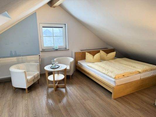 Gemütliches Dachzimmer