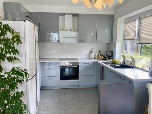 24) Bungalow, Küche