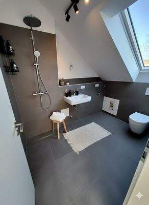 DG Bad Einrichtungsbeispiel KI