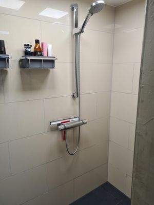 Dusche im Untergeschoss
