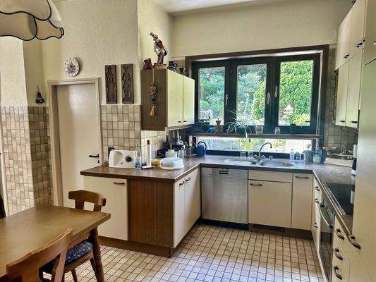 63083461_1-Große Wohnküche im Erdgeschoss.jpeg