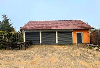 Außenansicht - Garagen