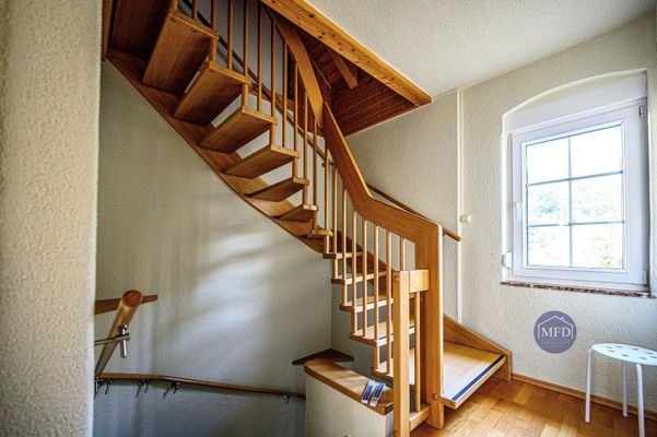 Treppe von 1te Etage zum Dachgeschoss