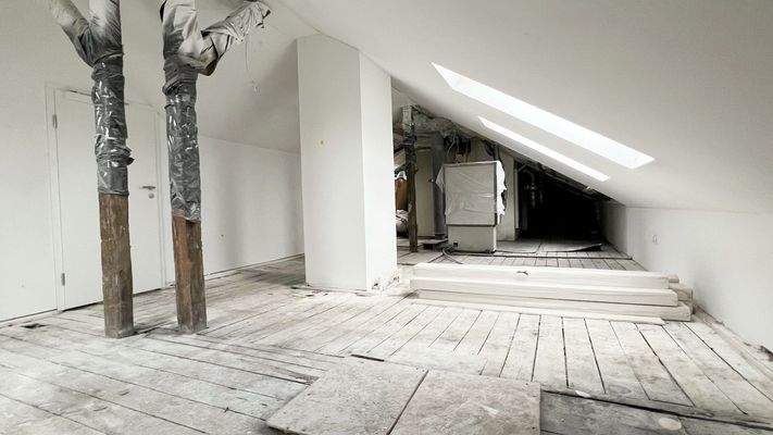 Ausbaufläche Dachgeschoss circa 60 qm Nutzfläche