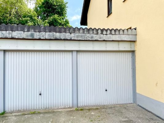 Garage rechts