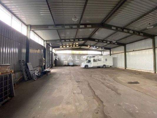 Halle 12 Innenansicht