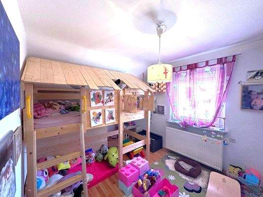 Kinderzimmer Dachgeschoss