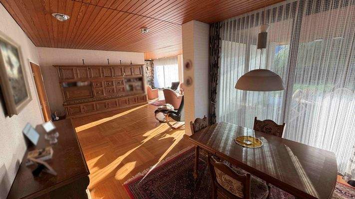 Wohn- und Essbereich