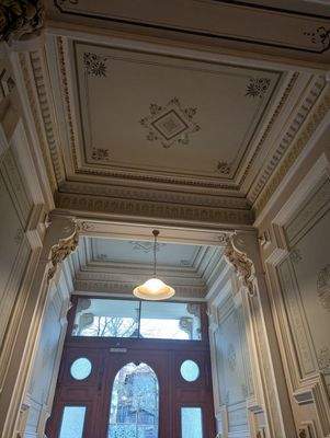 Deckenbemahlung Durchfahrt