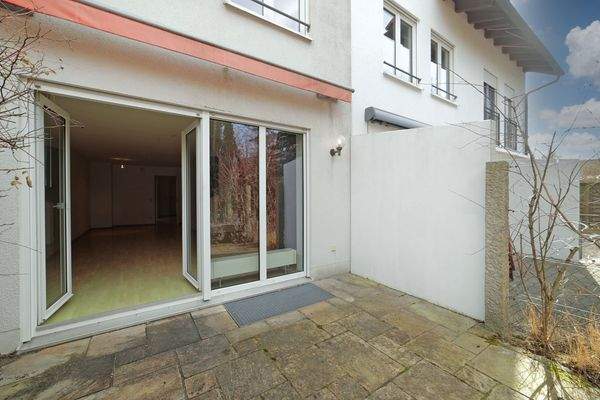 Blick ins Wohnzimmer