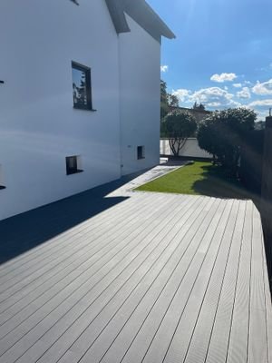 Westterrasse Bild 2.jpg