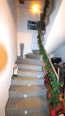 Treppe ins 1 OG