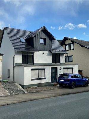 Strassenansicht_Einfamilienhaus_Schwalefeld