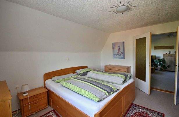 Schlafzimmer OG