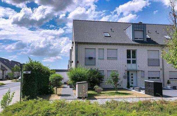 Ansicht Eingangsseite 2