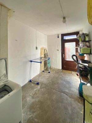 Angrenzender HWR mit Außentür