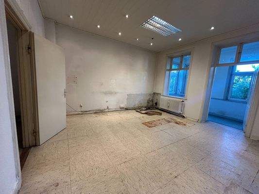 Erdgeschoss Gewerberäume