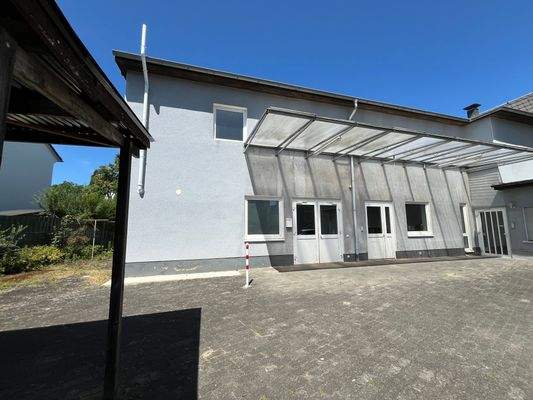 Wohnräume / Etage im 1. OG im Nebengebäude im Hof