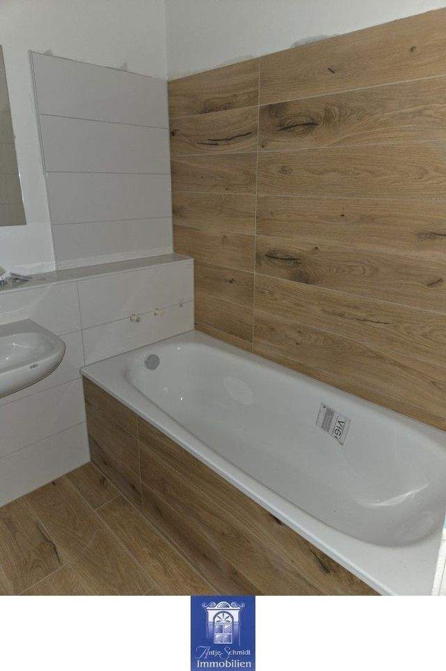 Ihr neues modernes Zuhause! Großer Balkon, 2 Bäder, Fußbodenheizung! - Foto 3