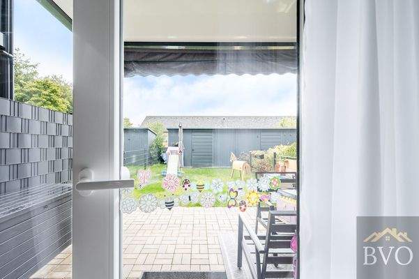 Ausblick in den Garten