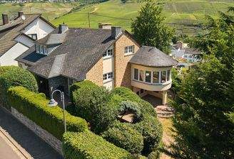 Großzügiges Familienhaus 