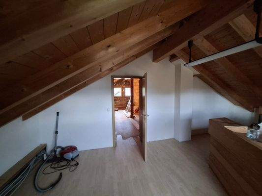 Dachspitz: Ausbaureserve- 2