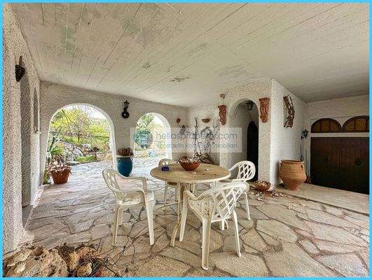 fbba62d6a56046f99ff0136d77aa3032-original