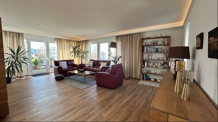 großes Wohnzimmer