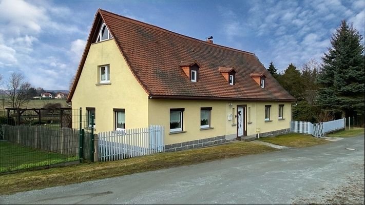 Straßenansicht
