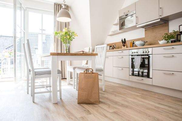 voll ausgestattete Küche.jpg