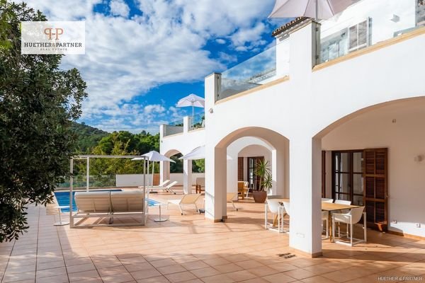 Villa_Ausenbereich2