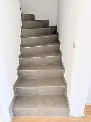 Treppenaufgang EG zu OG