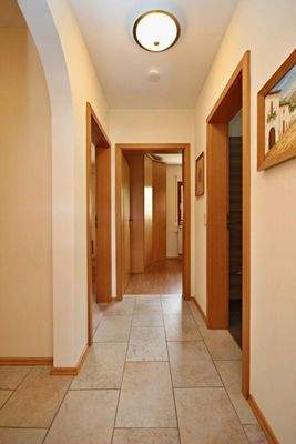 Flur Erdgeschoß zwischen Schlafzimmern