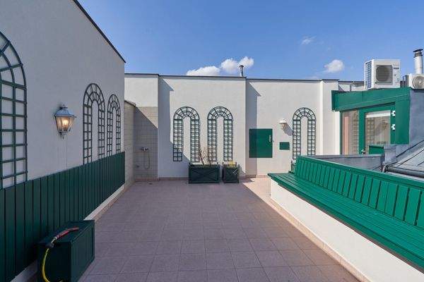 die uneinsehbare Terrasse